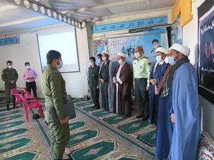 آیین تجلیل از سربازان نیروهای نظامی و انتظامی شهرستان درمیان