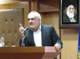 بسیج کارگران و کارخانجات می تواند از نفوذ اقتصادی دشمن جلوگیری کند