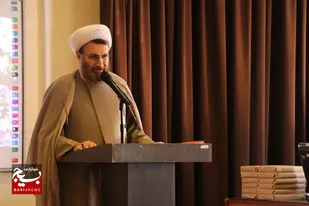 عامه مردم پایبند انقلاب هستند