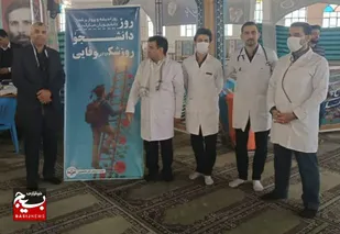 سفیران سلامت در کنار نیازمندان