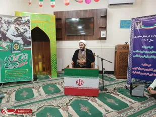 دشمن با ایجاد تفرقه و فشار اقتصادی میخواهد اتحاد و انسجام ما را بر هم بزند/ما در جنگ تحمیلی از همه اقوام و مذاهب شهید دادیم