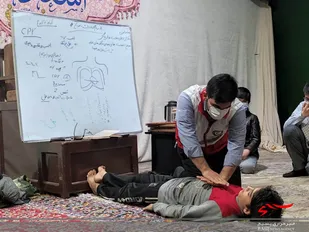 کارگاه آموزشی امداد و نجات در پایگاه بسیج ولیعصر (عج) برگزار شد