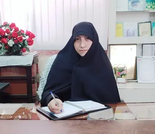 مادران و همسران شهدا نقش مهمی در پیروزی انقلاب و دفاع مقدس داشتند