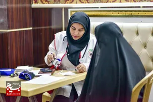 خدمت رسانی بسیج جامعه پزشکی به زائران اربعین در مرز&zwnj;های شلمچه و چذابه
