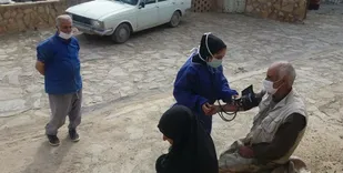 حضور و ویزیت پزشکان مرکز بهداشت شهرستان سرخه در روستا&zwnj;ها