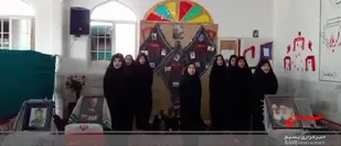 ویژه برنامه مهمانانی لاله ها در پایگاه بسیج شهداء برگزار شد
