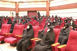 نشست بصیرتی سردار حیدرنیا با خواهران سپاه استان البرز به مناسبت روز قدس