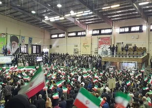 دشمن به دنبال یک جنگ شناختی برای جداکردن نسل جوان از واقعیات هاست