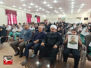 سوگواره &laquo;احلی من العسل&raquo; با حضور خانواده&zwnj;های شهدا در گتوند برگزار شد