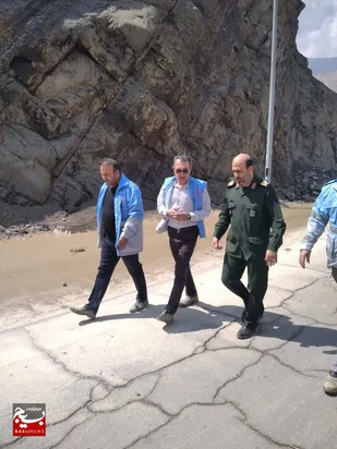 حضور سردار حیدرنیا فرمانده سپاه امام حسن مجتبی(ع) در محل حادثه سیل جاده چالوس البرز