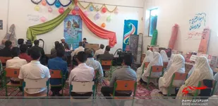 اهدای ۱۰ سری کمک جهیزیه به نوعروسان شهرستان صالح آباد