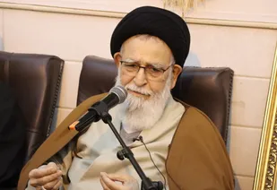 محور تبلیغ باید رسالت الهی باشد/ برای تاثیر حرف در مخاطب باید حرف و عملمان یکی باشد