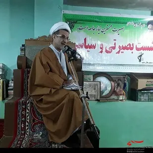دشمن دائم در حال نقشه کشیدن برای نظام مقدس است