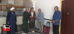 دیدار با خانواده معلم شهید غلامرضا فرهمند