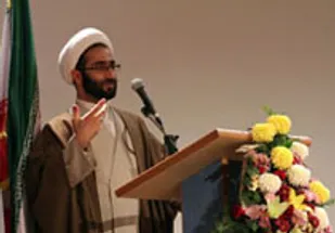 تمام کشورها باید در مدیریت حج سهیم باشند