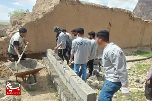 اردوی جهادی دانشجویی در ارسنجان عهدی برای خدمت به محرومین