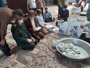 طبخ و توزیع اطعام غدیر در شهرستان البرز