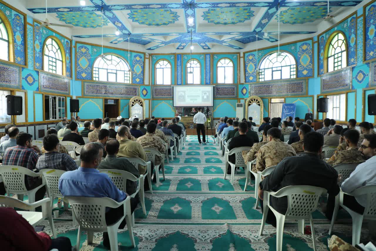 جامعه با تکیه بر فرهنگ قرآن مسیر تعالی را می‌پیماید