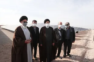 استان یزد منطقه مناسبی برای توسعه مزارع تولید انرژی خورشیدی است