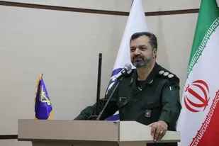 دعوت فرمانده ناحیه مقاومت بسیج سپاه بیرجند از مردم بصیر و انقلابی بیرجند برای حضور در مراسم بزرگداشت ایام الله ۱۴ و ۱۵ خرداد .