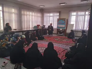 برگزاری نشست بصیرتی در حوزه ۲۵۸ حضرت زینب (س) اورین