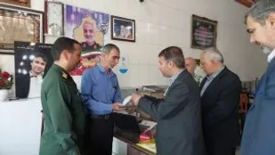 تجلیل از 13 کاسب امین در بردسکن
