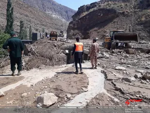 کمک رسانی به سیل زدگان روستای سنج و ورده برغان