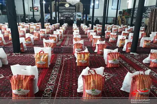 توزیع ۵۰۰ بسته معیشتی در کبودراهنگ