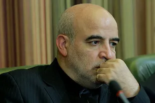 به نظر می&zwnj;رسد مدیریت و نظارت محکمی در حوزه مسکن در کار نیست