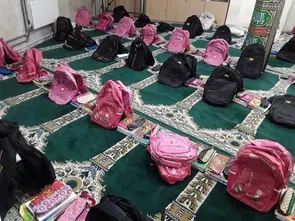 توزیع بسته تحصیلی در کهنوج