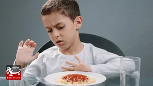 از افراد ناشناس آب و غذا نپذیرید
