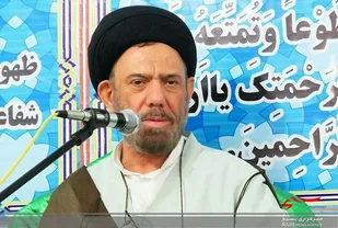 تریبون های نماز جمعه موجب تقویت نظام اسلامی هستند