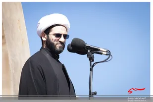 تمسک به حسین(ع) جامعه را از فتنه&zwnj;ها نجات می&zwnj;دهد