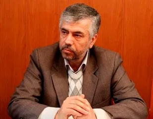 مسوولین مسائل فرهنگی را سیاسی جلوه می دهند