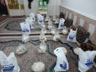 توزیع بسته های معیشتی گروه جهادی هندیجان