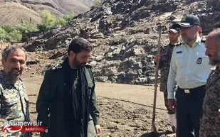 تلاش بی دریغ بسیجیان در مناطق سیل زده استان تهران