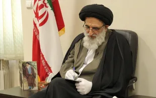 آمریکا به ملت ایران بسیار ظلم کرده و می&zwnj;کند / مظالم آمریکا هرگز از خاطره مردم پاک نخواهد شد