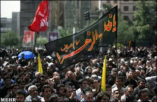 برگزاری عزاداری روز شهادت حضرت زهرا(س) در هیئت حسینی بیرجند