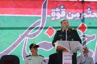 محرومیت&zwnj;زدایی و مردم&zwnj;داری؛ مأموریت محوری سپاه در کنار آمادگی دفاعی