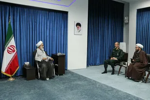 صدور انقلاب اسلامی، صدور امنیت به دیگر کشورهاست
