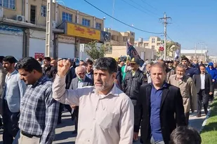 راهپیمایی مردم گناوه در محکومیت حادثه تروریستی کرمان