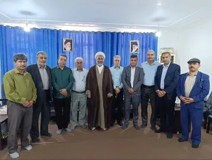 دیدار فرهنگیان رامهرمز با امام جمعه؛ تأکید بر نقش معلمان در ترویج فرهنگ ایثار