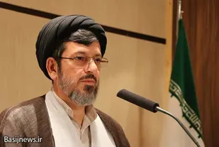 مبلمان شهری دزفول بر گرفته از پیشینه تاریخی و فرهنگی این شهر باشد