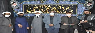 تجلیل از یک خانواده شهید و چهار مداح رزمنده هشت سال دفاع مقدس در زاهدان