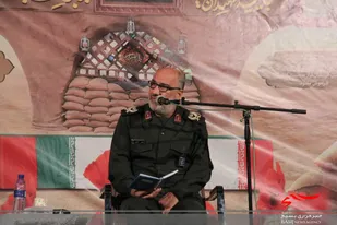 ایران اسلامی و انقلابی در دهه پنجم خود در اوج اقتدار و سربلندی است/ هدف از جنگ شناختی تصرف ذهنی و فکری مردم و خصوصا جوانان است/ سردار شاهرخی نقش بسزایی در برقراری امنیت در مناطق غرب کشور داشت