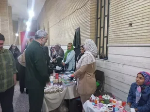برپایی نمایشگاه اقتصاد مقاومتی بانوان در غرب شهر کرج