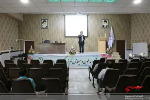 برگزاری جشن گرامیداشت دهه ولایت و امامت در اداره کل سازمان تبلیغات استان مرکزی