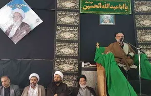 عالمان دینی برای رفع مشکلات زندگی مردم تلاش می&zwnj;کنند