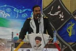 اجازه نمی&zwnj;دهیم هیچ شخص یا گروهی پای خود را از انقلاب فراتر بگذارد