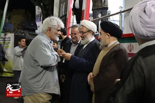 مدال &laquo;راویان بعثت مردم&raquo; بر سینه مدیر گروه جهادی رسانه شهید حیدرنیا&nbsp;